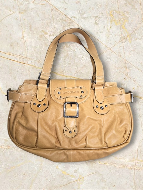 Longchamp Handbags - NEW Longchamp Idole Shoulderbag In Camel